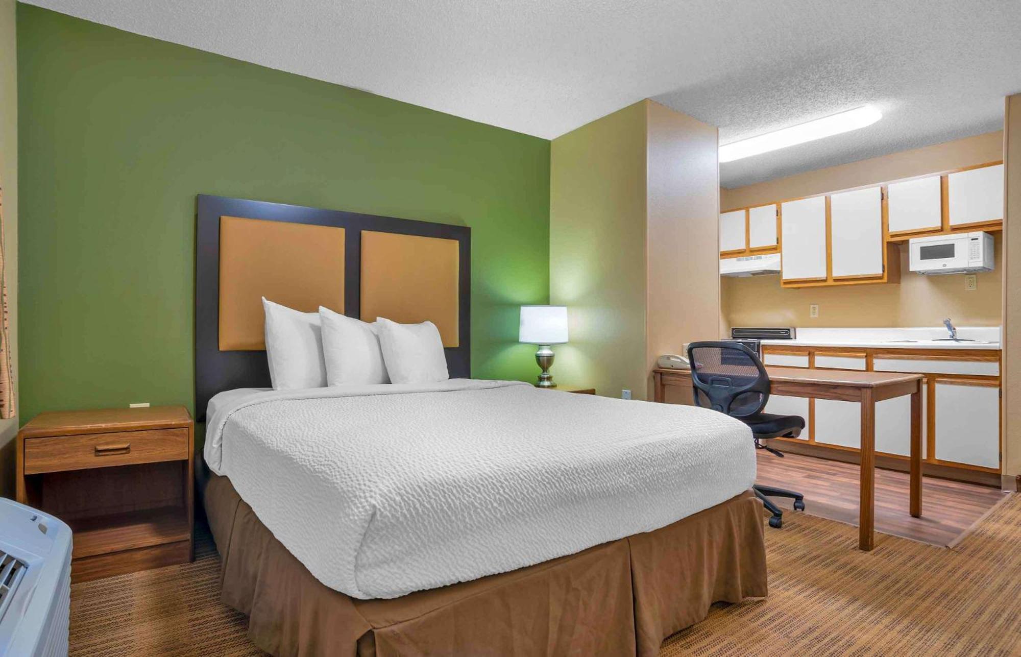 Suburban Studios Indianapolis Northwest - College Parks Zewnętrze zdjęcie