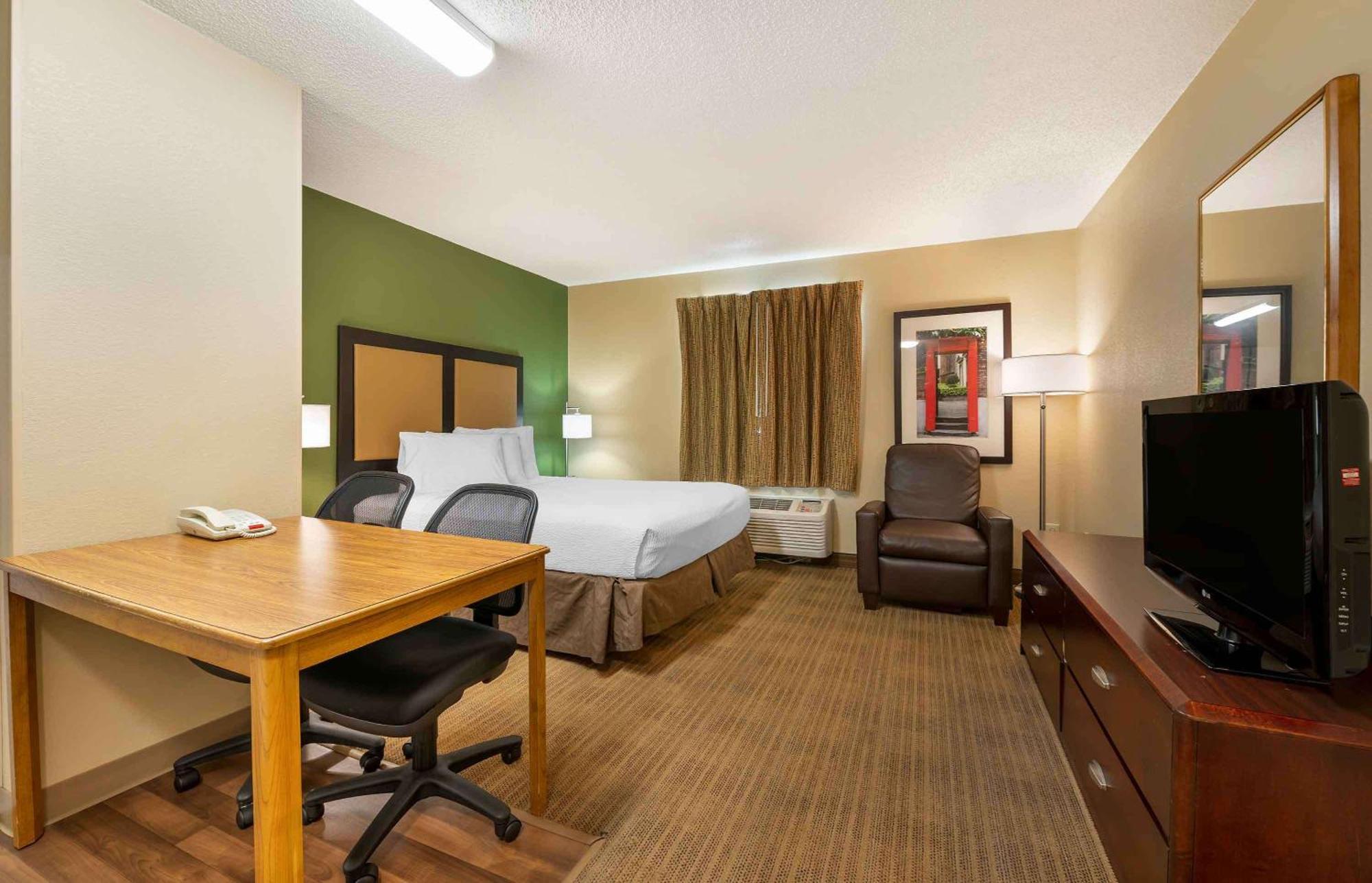 Suburban Studios Indianapolis Northwest - College Parks Zewnętrze zdjęcie